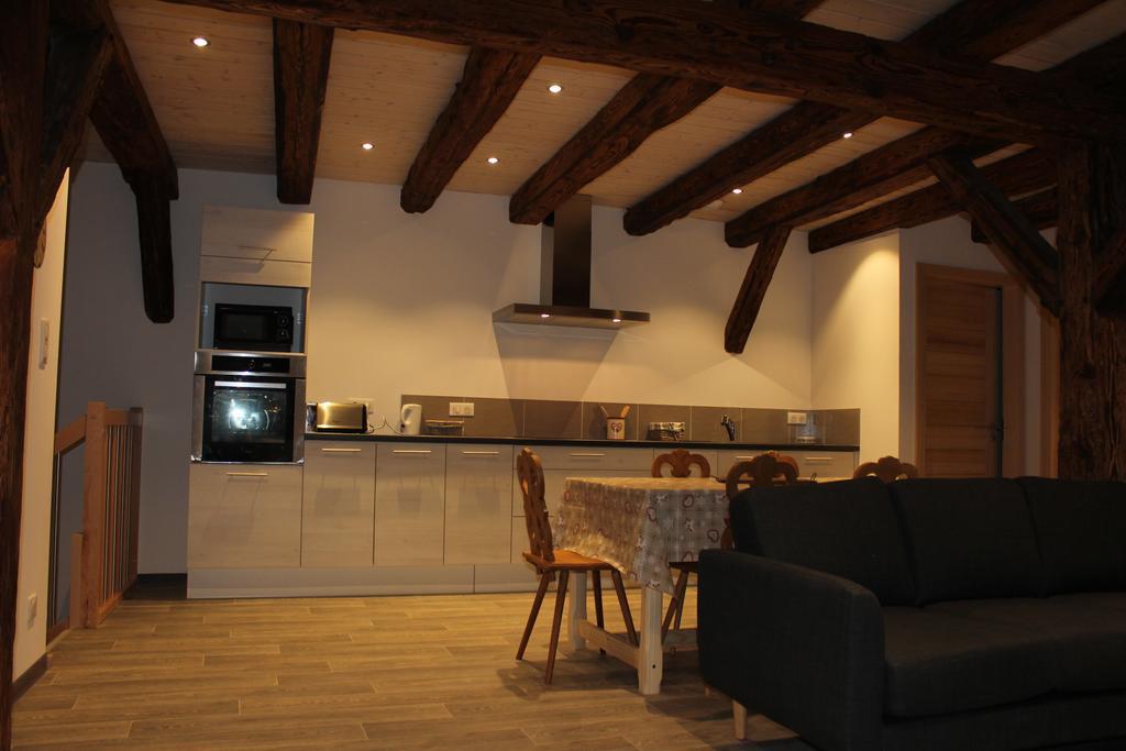 Gite De L'Ours Grognon Dambach-la-Ville Exterior photo